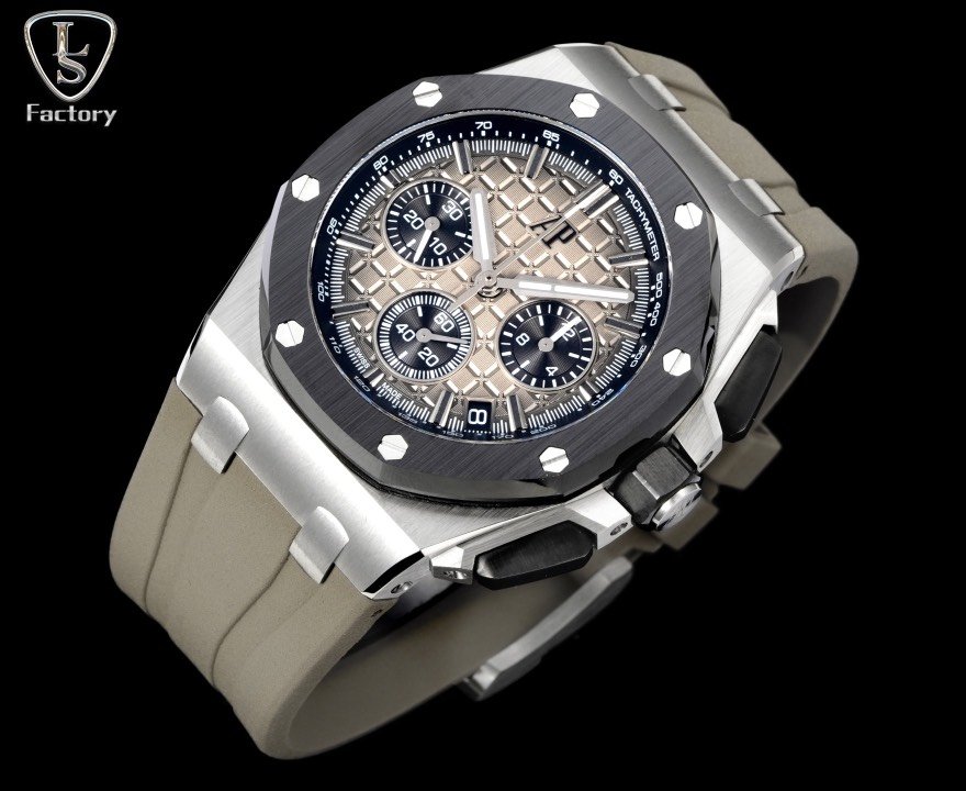 LS .Factory Audemars Piguet
Royal Oak Offshore 26420 New Upgraded Version
1. The newly molded 43mm case (the market version is 44mm, which is the case of the old 26400) adopts a new design, a more ergonomic case, and more exquisite case details. It has larger polished chamfers, and the size is 43MM~15.6MM. The 43mm wide case has been carefully modified to accommodate the new movement with a slightly larger diameter.
2. Calendar upgrade. After the transformation of the movement, the original large calendar was realized. The date window was pushed to the edge of the dial, and the hands were slightly modified.
3. The movement adopts Dandong 7750 (6 small seconds) changed to Caliber4401 (large splint) for better appearance and more stable quality.
4. The watch case is made of Japanese 316 stainless steel, which shows that the steel case is more bright and bright (not ordinary 306 steel for market use)
5. The ring is made of Korean imported ceramics (black, blue, green, ceramic ring) and the mirror is made of sapphire glass.
6. The strap is made of imported fluorine rubber tape, which is more comfortable to wear and feels better. The strap is made of first-layer cowhide, and the cloth strap is made of leather wrapping cloth, which is not pressed by leather.
7. The dial is upgraded. The dial pattern is slow-cut by CNC (not hydraulic). The finished pattern is clear. The iconic squares are now connected to each other through crosses. - Image 2