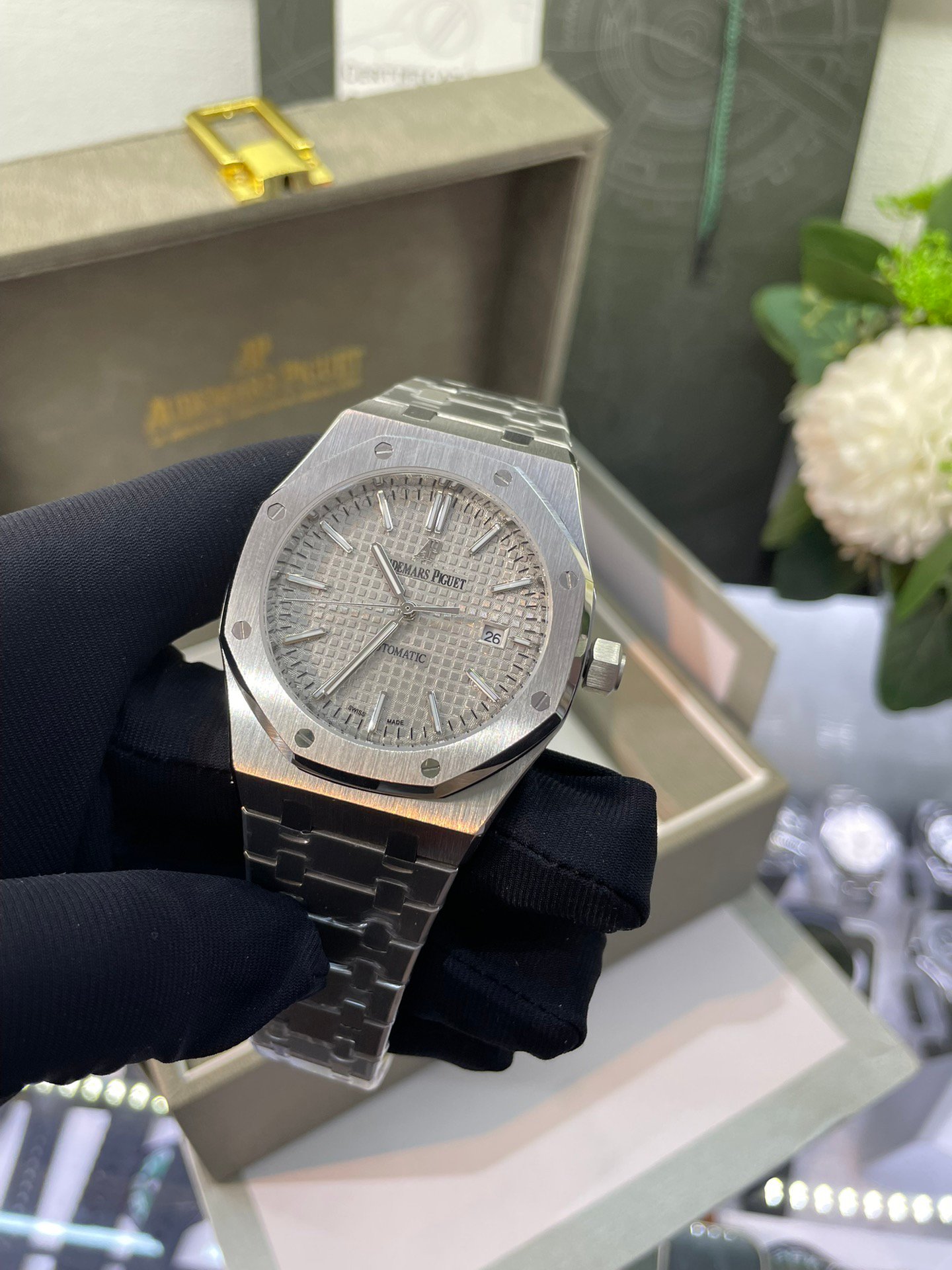 Exclusive real photos
audemars piguet mens watch automatic mechanical watch
Audemars Piguet Royal Oak, men's watch, fully automatic mechanical watch - Image 3