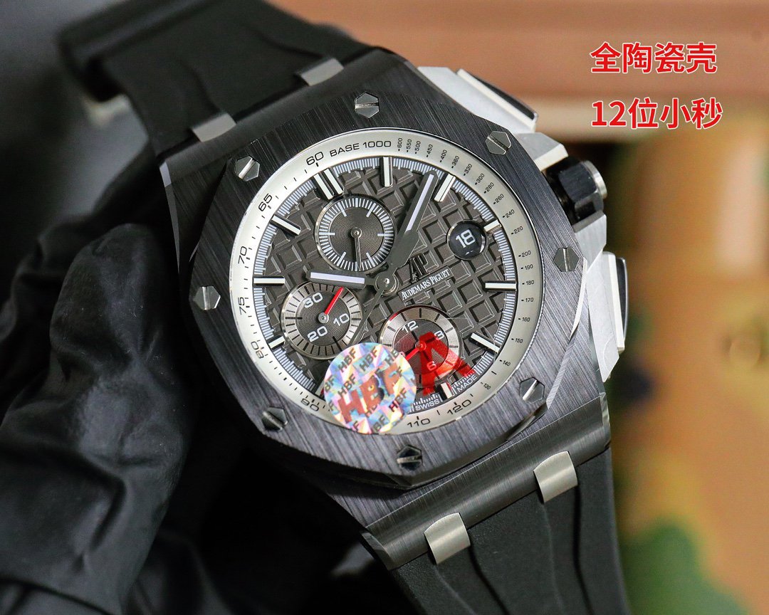 hbf factory all-ceramic case 🅰️🅿️ Audemars Piguet Royal Oak Offshore 26402 series 44mm watch kills all versions on the market. "The top-notch watch to eliminate fake at first glance" is based on the original, dedicated research and development to break through barriers "break the original blocking technology, synchronize the original exclusive chronograph, so that the wrist can be fitted to the maximum extent, greatly improving the comfort of wearing, and also eliminating the embarrassing situation of fake at first glance."
1. The case and ring are made of imported zirconia without any pigments, and are forged at ultra-high pressure and temperature to form ultra-high-density colored ceramics.
2. Using the latest CNC-level polishing technology, every angle of the entire watch case is perfectly processed.
3. Each hexagonal screw is on the same plane as the watch frame, without any protrusion or depression, which truly explains what top art is.
4. The dial uses Audemars Piguet's classic large checkered pattern as the background, with a clear-cut grid arrangement, and is perfectly polished to fully reflect the craftsmanship of the craftsman.
5. The mirror adopts double-sided sapphire lens, and the strap adopts fluorine rubber tape.
6. The movement adopts chronograph movement modified from 7750 to 3126, with 12-digit small seconds, 12-hour chronograph and 30-minute chronograph at six o'clock and nine o'clock. It perfectly restores all the functions of the original version. Each watch has been manually QC to ensure the stability of the movement. It is truly impeccable. All watch friends are welcome to appreciate it. - Image 2