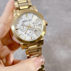 ￼BURBERRY men's model 42mm, imported six-pin quartz movement, British fashion, plaid surface, great texture