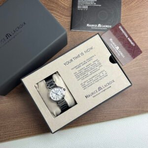 Summer’s main product ❗️Jian Jin Roma is temporarily out of stock! Maurice Lacroix Fiaba series women's watch, 32mm, sapphire glass, Swiss quartz movement, simple design contains elegance, the case and strap are rounded, without edges and corners to ease the wearer's wrist. Each strap section is carefully designed to ensure comfortable wearing and elegant appearance! 4 colors available! Original parts, original movement, very, very good opportunity and rare opportunity!